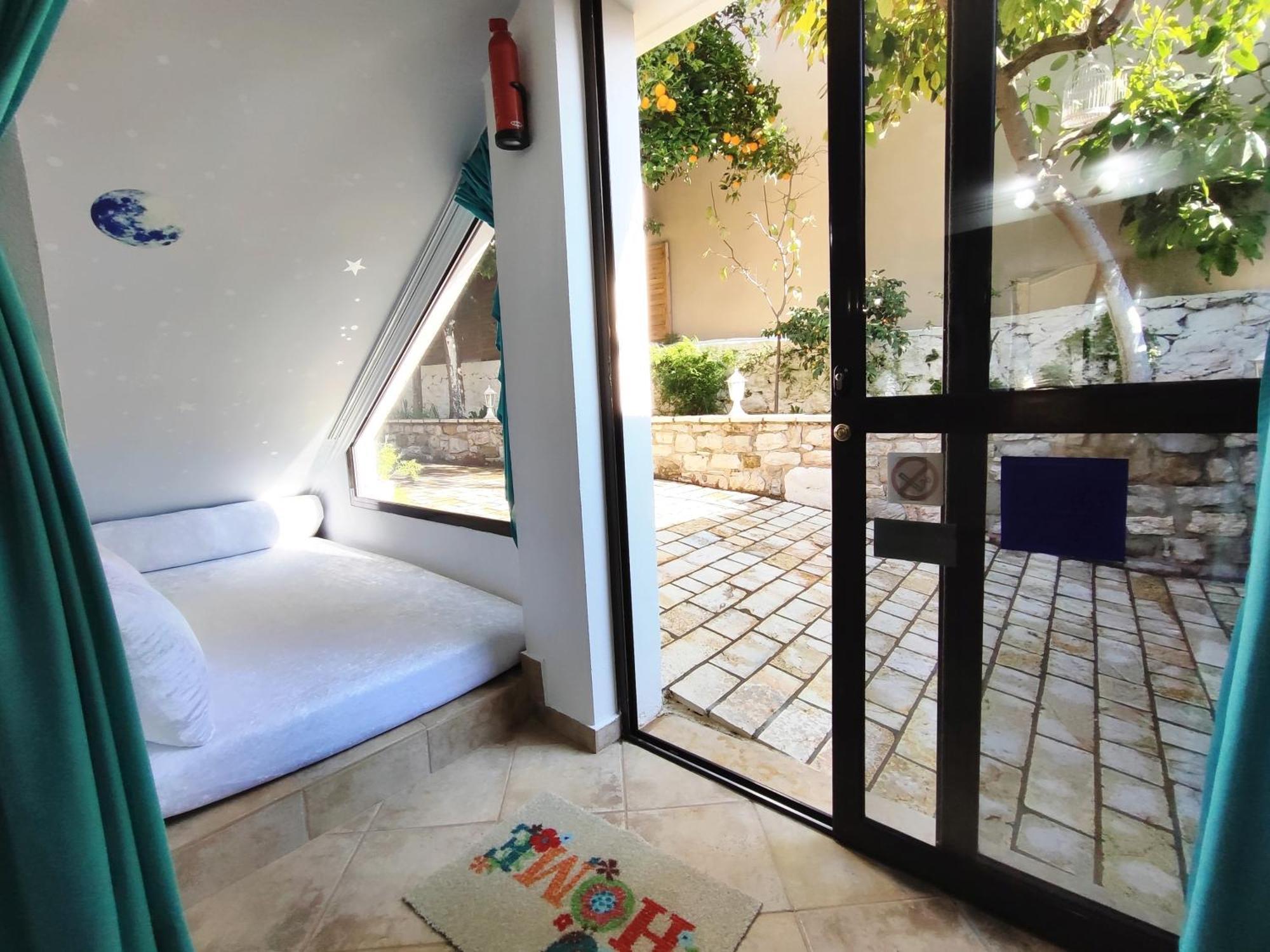 Naupactus Unique Harbor Apartment In A Stone House! Nafpaktos Exteriér fotografie